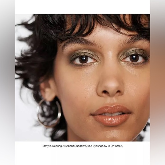 CLINIQUE | All About Shadow Quad in Safari - Picture 7 of 13